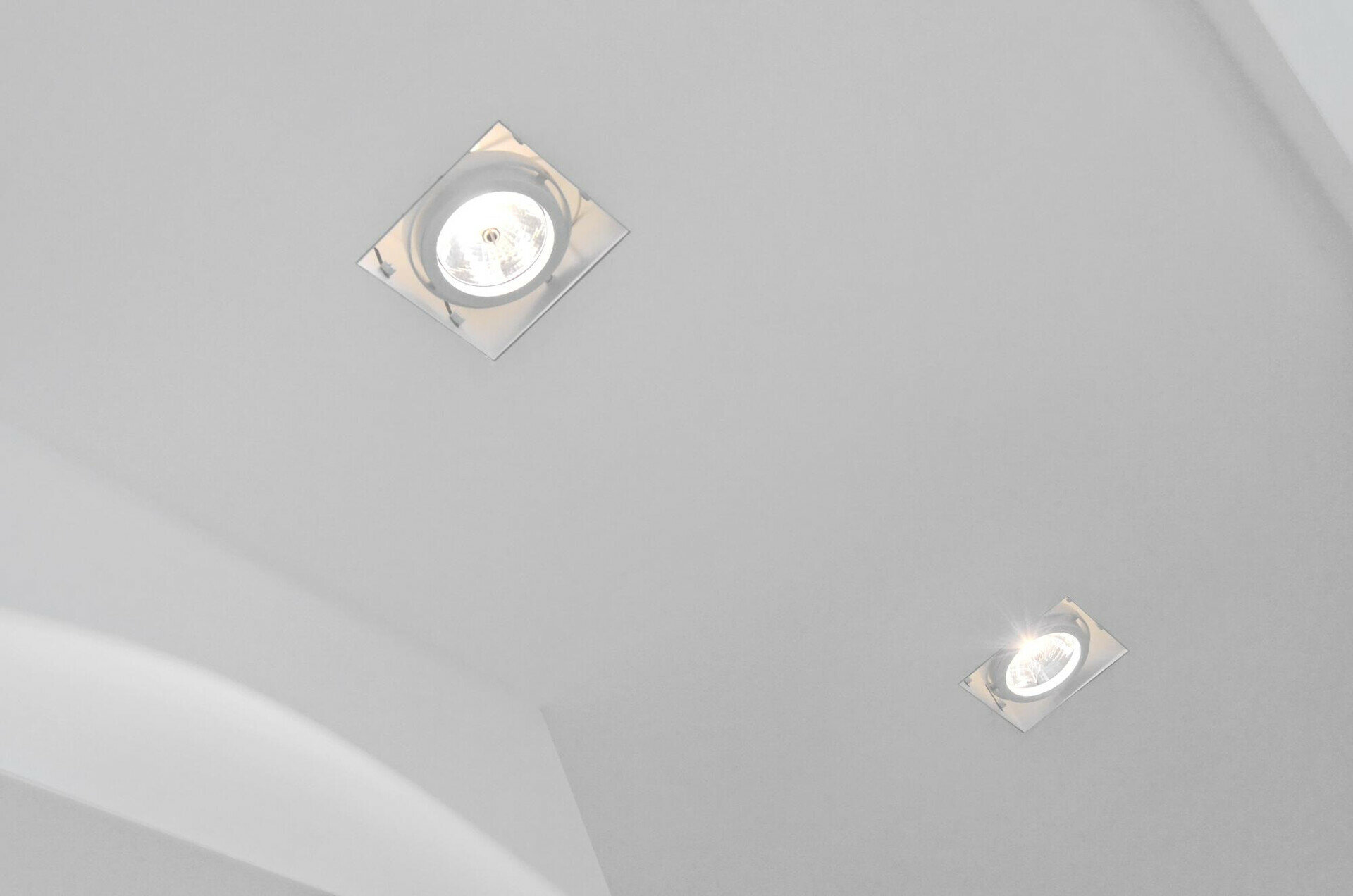 Recessed lighting