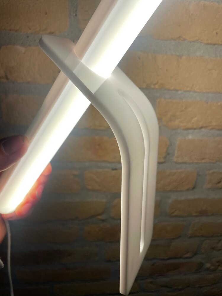 Design Schreibtischlampe / Tischlampe 6W Dimmbar