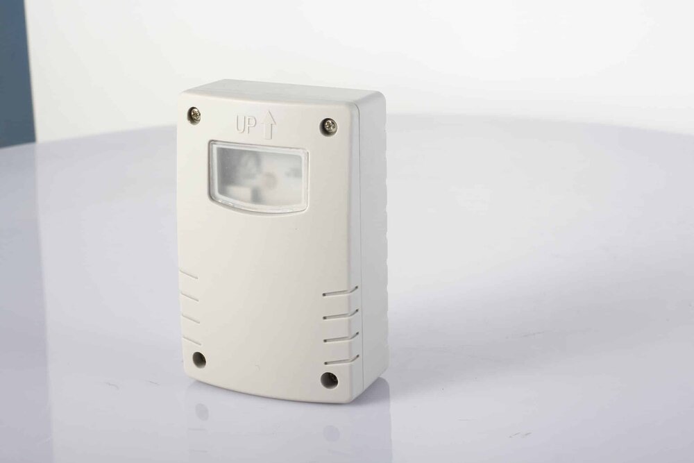 Daylight sensor | Twilight switch | Adjustable lux value | IP44