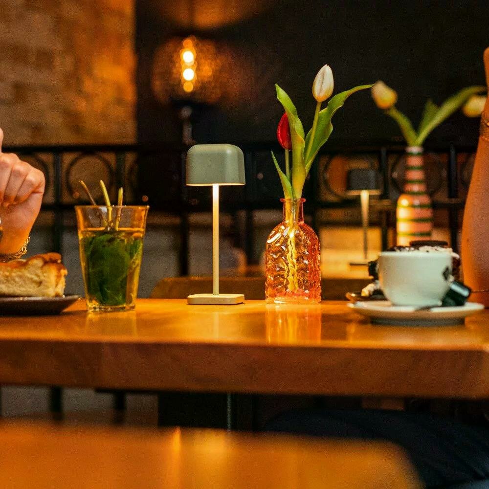 Kleine Cabo Tischleuchte | gr&uuml;n-grau | 20 cm