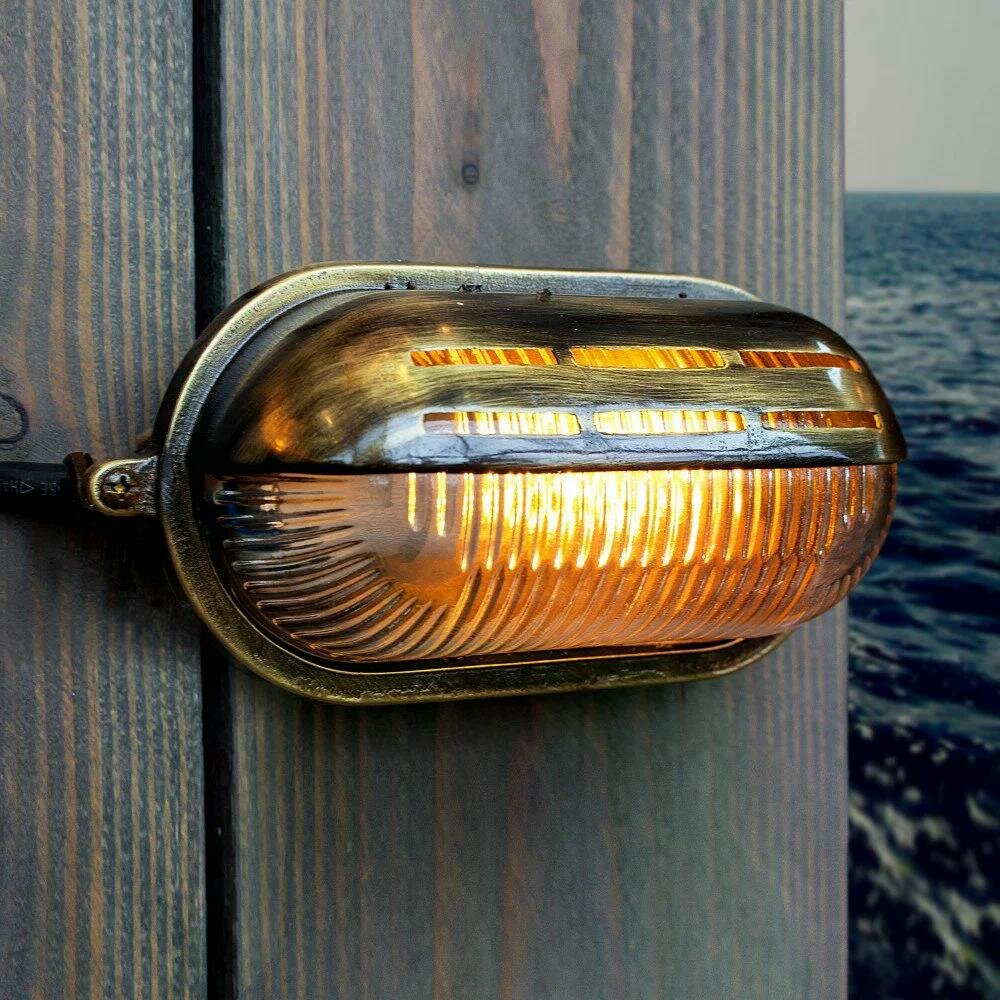 Wandleuchte Gulf Schiffslampe | Bronze