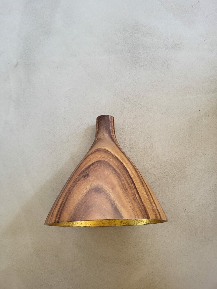 Hanglamp acaciahout large &Oslash;25 cm | kelk vorm | bladgoud binnenzijde exclusief fitting