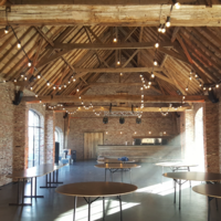 E27 LED Lampe | 1,5W | 2650K | Mit Linse | &Oslash;45 | Geeignet f&uuml;r Festoonkabel