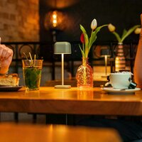 Kleine Cabo Tischleuchte | gr&uuml;n-grau | 20 cm