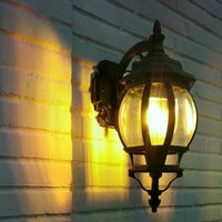 Au&szlig;enwandleuchte Andrew h&auml;ngend | Gr&uuml;n