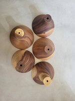 Hanglamp acaciahout small &Oslash;20 cm | kelk vorm | bladgoud binnenzijde exclusief fitting