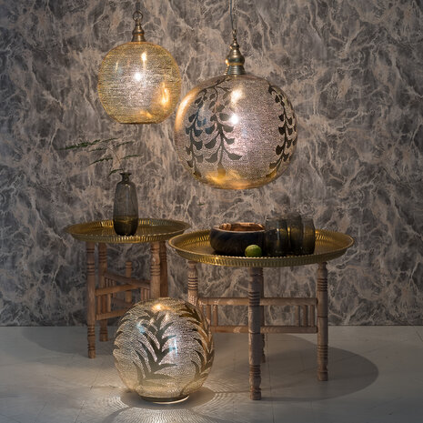 Ball Leaf Medium Gold Zenza Tafellamp Sfeer