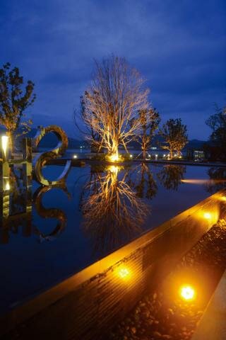 Minimalist recessed spotlight without light source 1xGU10 black