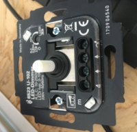 Busch-Jaeger dimmer aansluiten Busch-Jaeger dimmer aansluiten